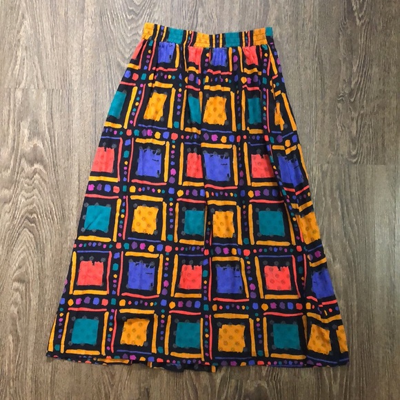 Vintage Abstract Pattern Circle Skirt - Picture 10 of 14